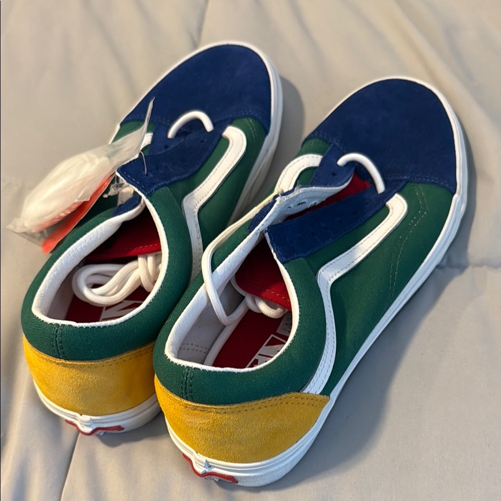 Vans Blue and Green Sneakers Classic Low-Top Design